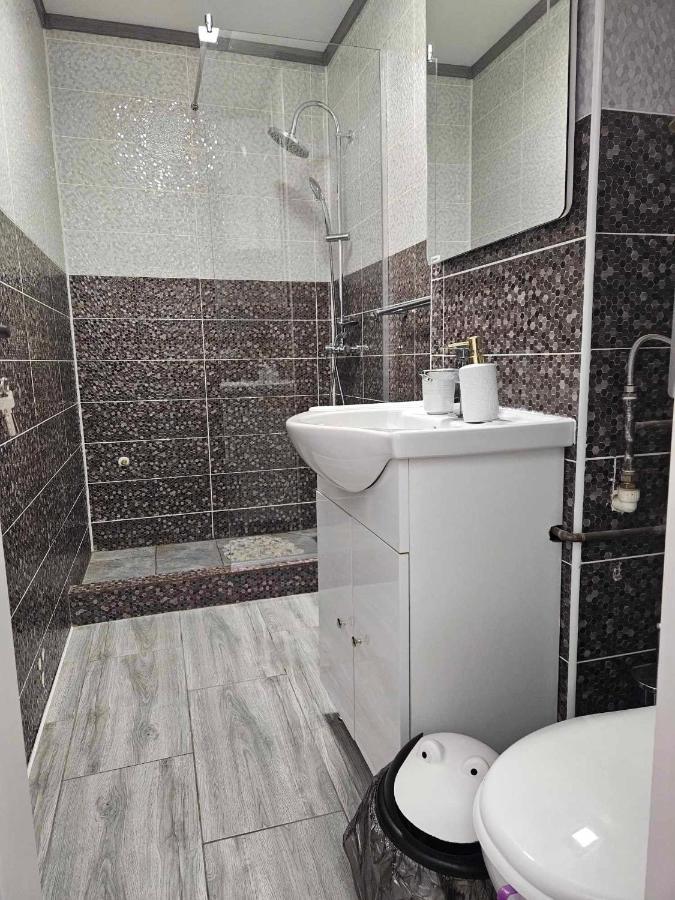 Apartament Nectaria Băile Herculane Exterior foto